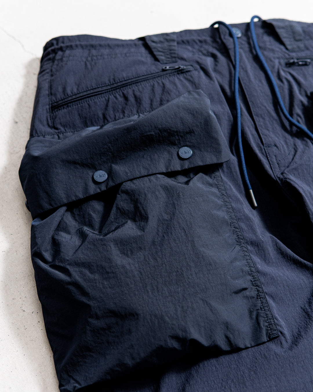 wfeld MOUNTAIN ACTION PANTS