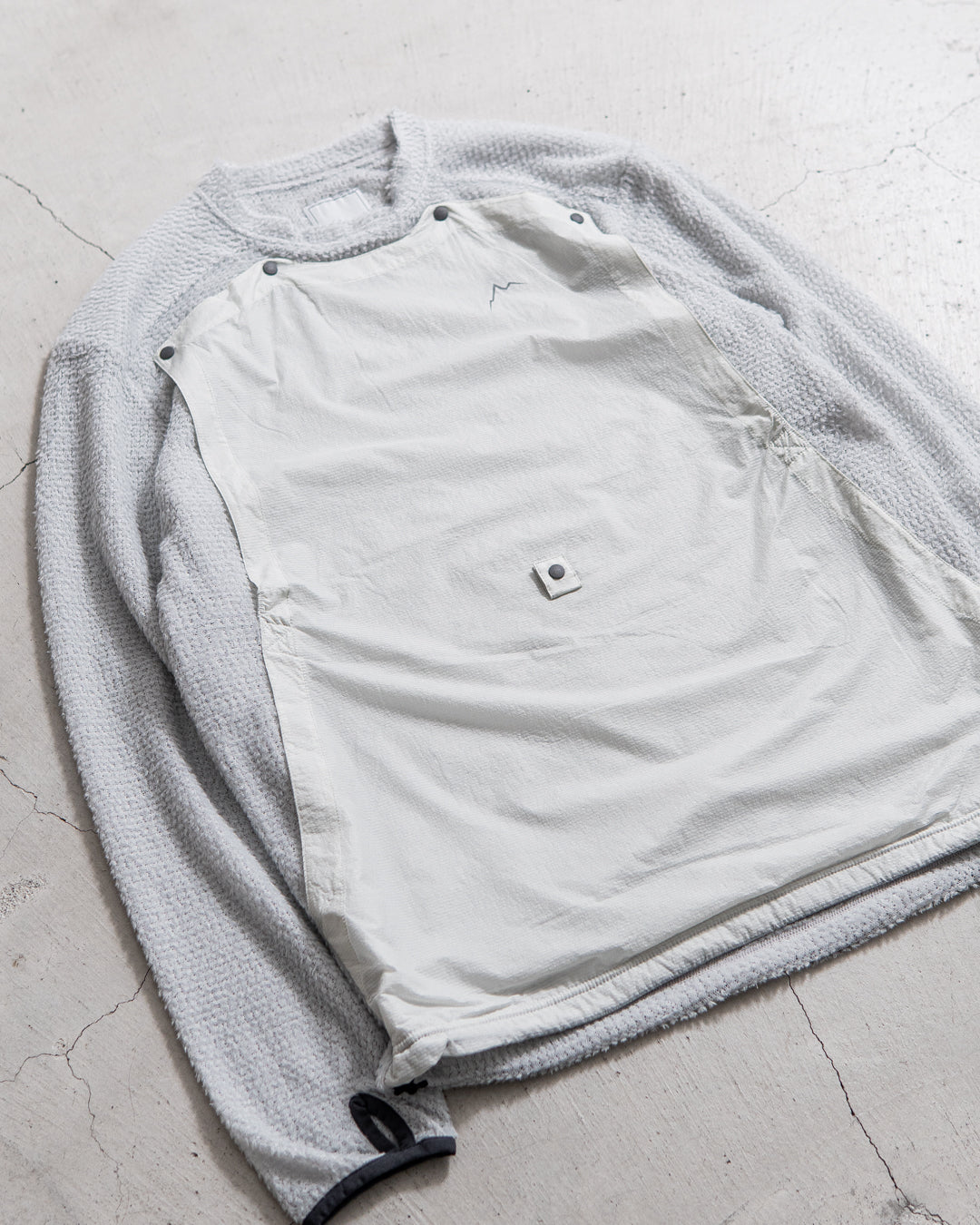 CAYL detach wind alpha pullover