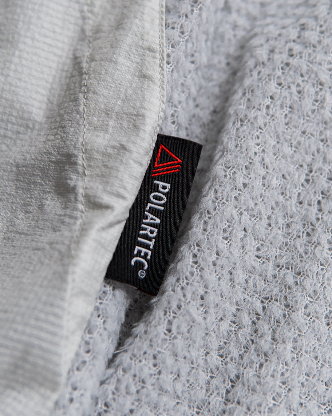 CAYL detach wind alpha pullover