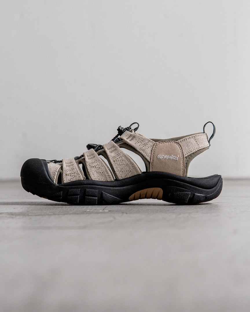 【collaboration】GRAMICCI × KEEN Newport Retro Sandal
