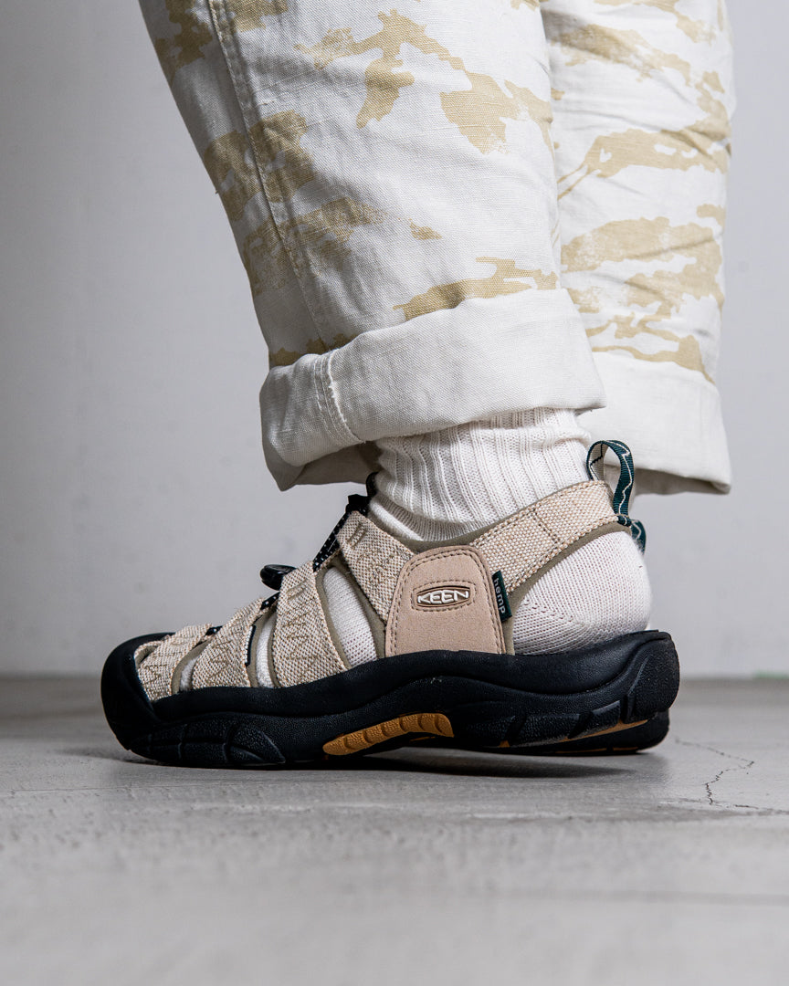【collaboration】GRAMICCI × KEEN Newport Retro Sandal