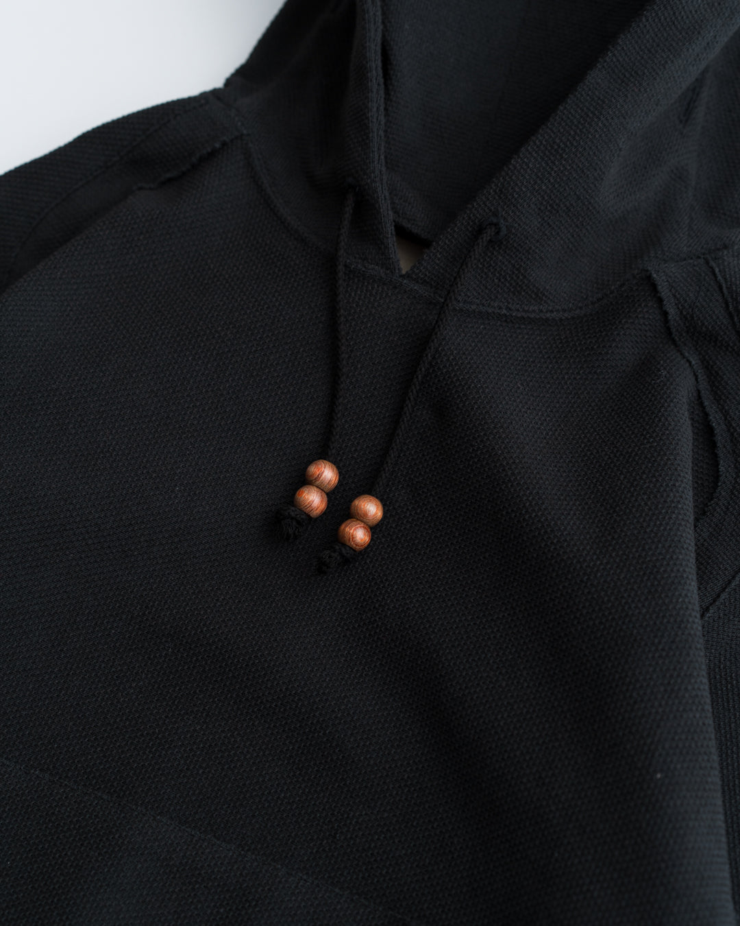JIAN YE ORBIT MASK HOOD
