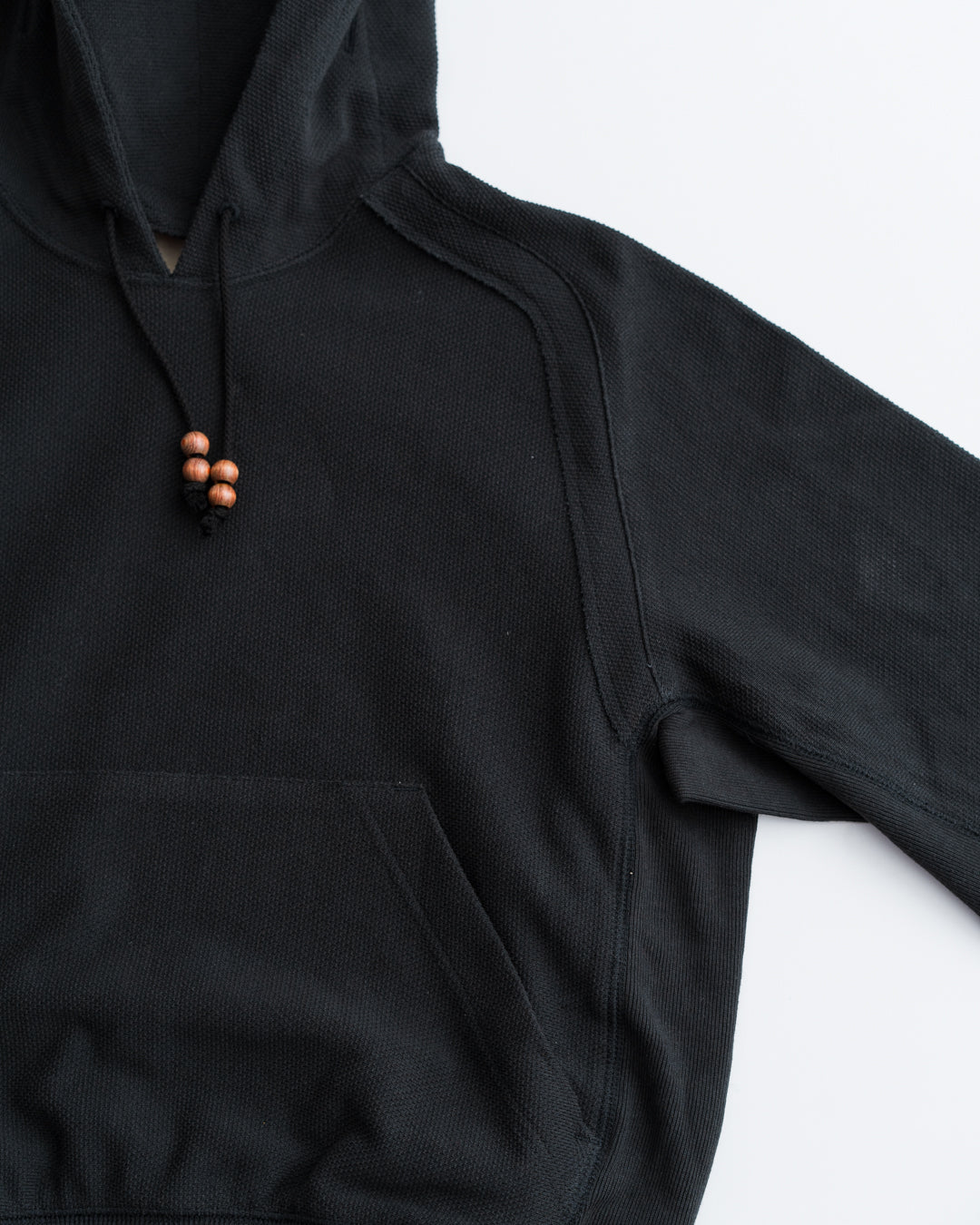 JIAN YE ORBIT MASK HOOD