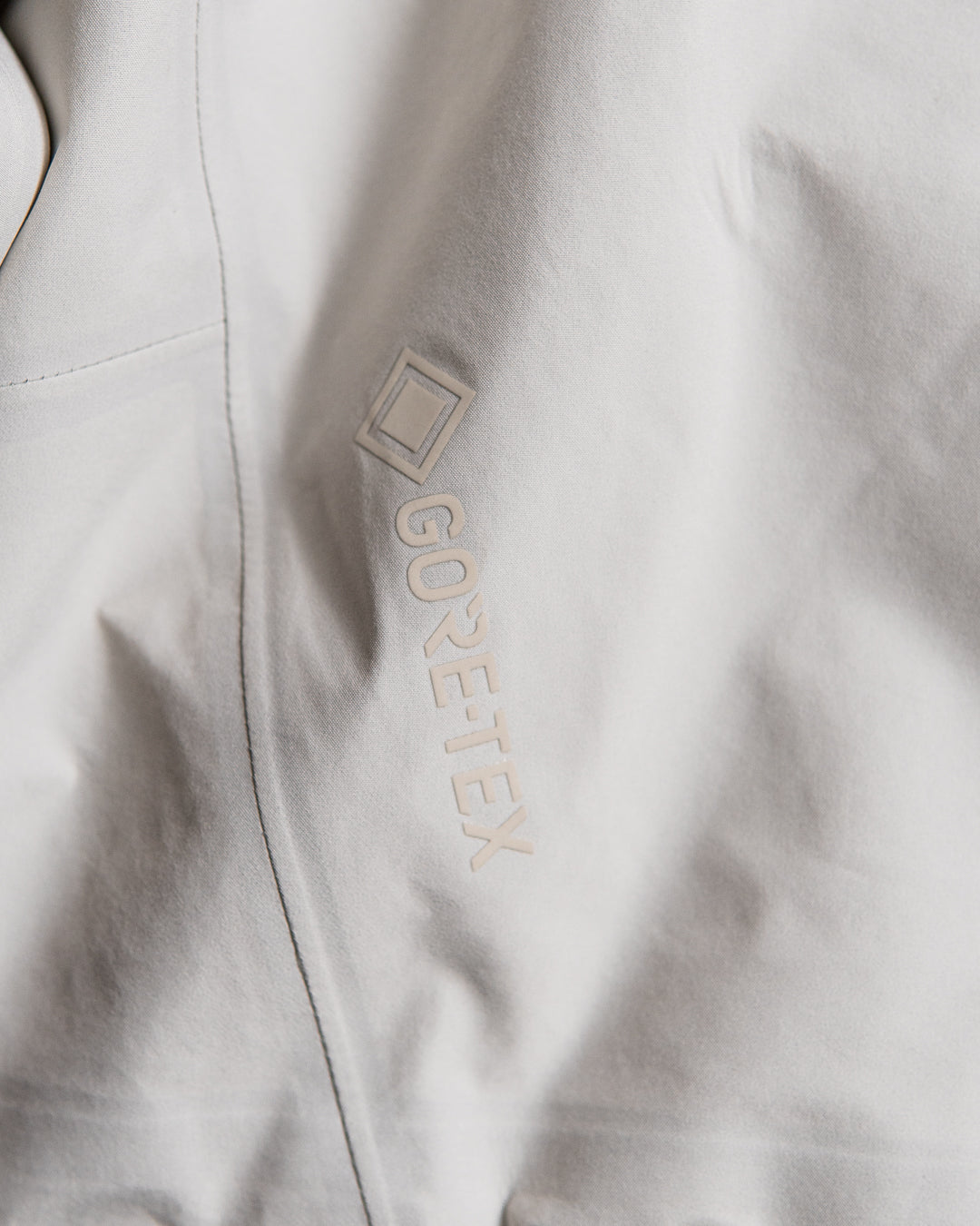 SALOMON OUTLINE 3L GORE-TEX