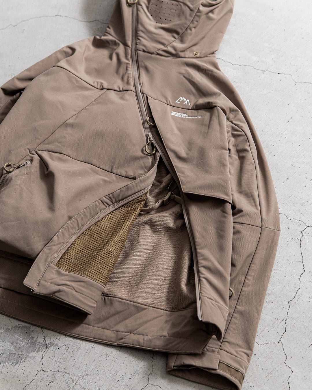 CMF OUTDOOR GARMENT SLASH SOFT SHELL
