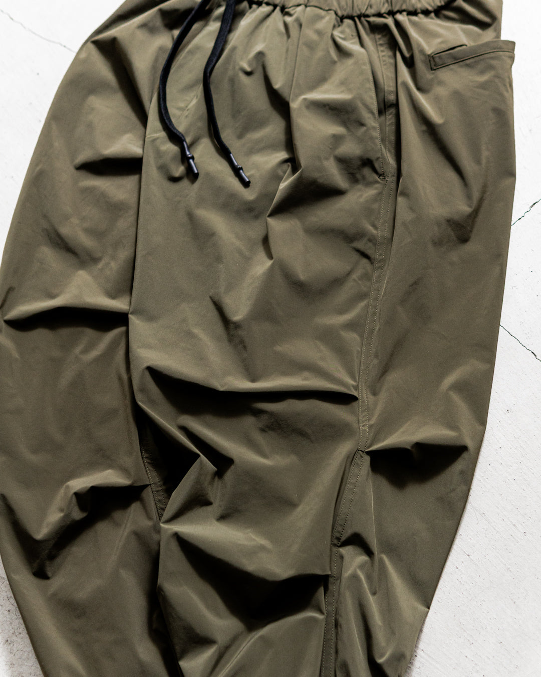 UNTRACE Back tuck flight pants _163