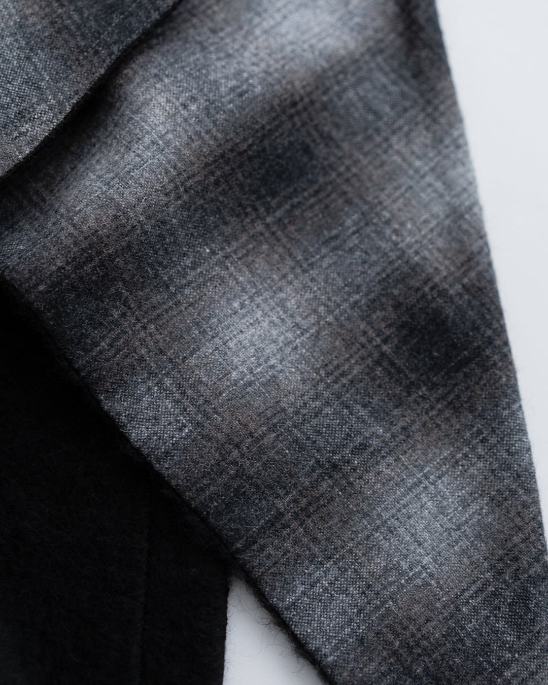 SOLARIS & CO. DOUBLE FACE WOOL SCALF QUEEN