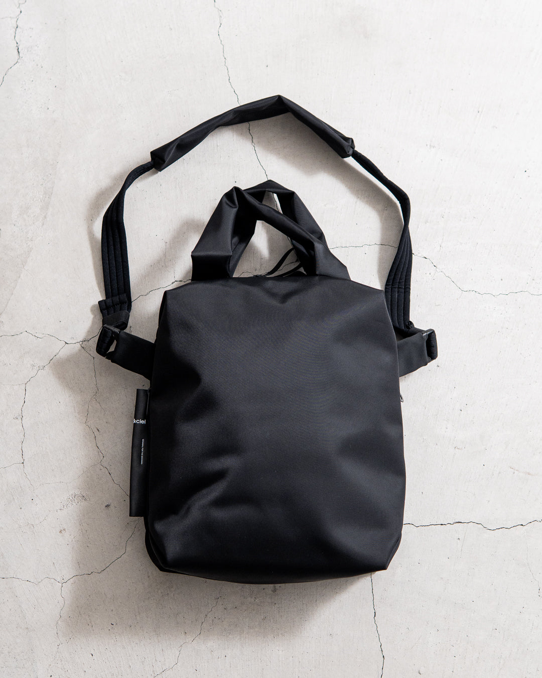 バッグ Cote&Ciel Rour Sleek Black Rour Sleek Black côte&ciel Official