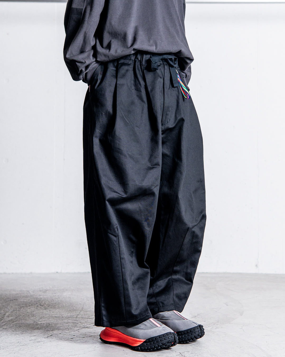is-ness BALLOON EZ PANTS