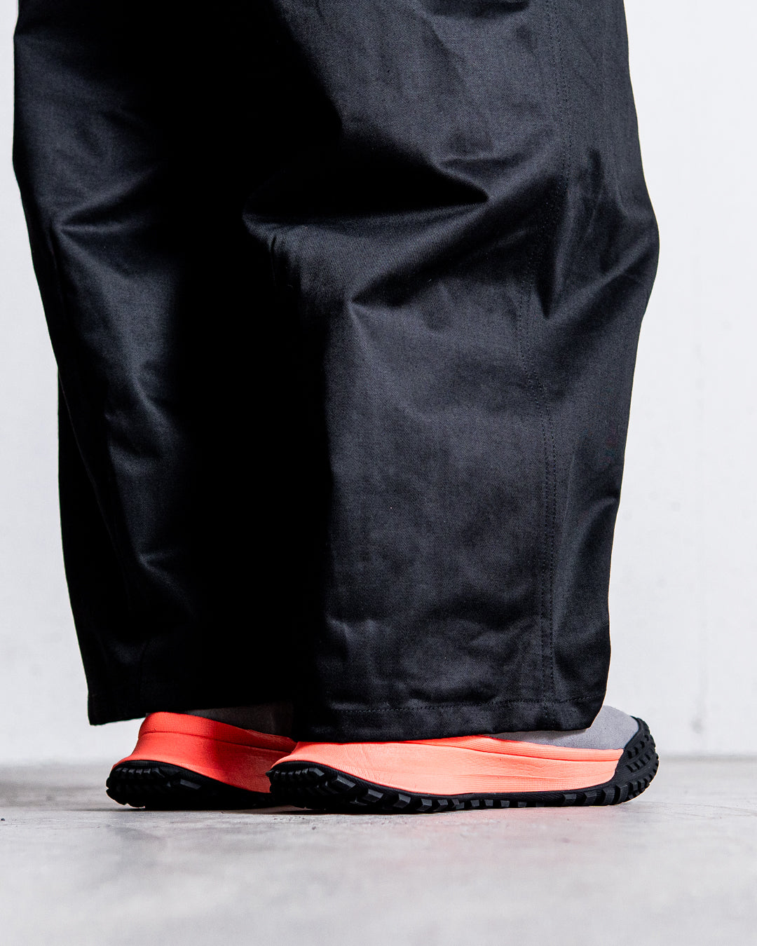 is-ness BALLOON EZ PANTS