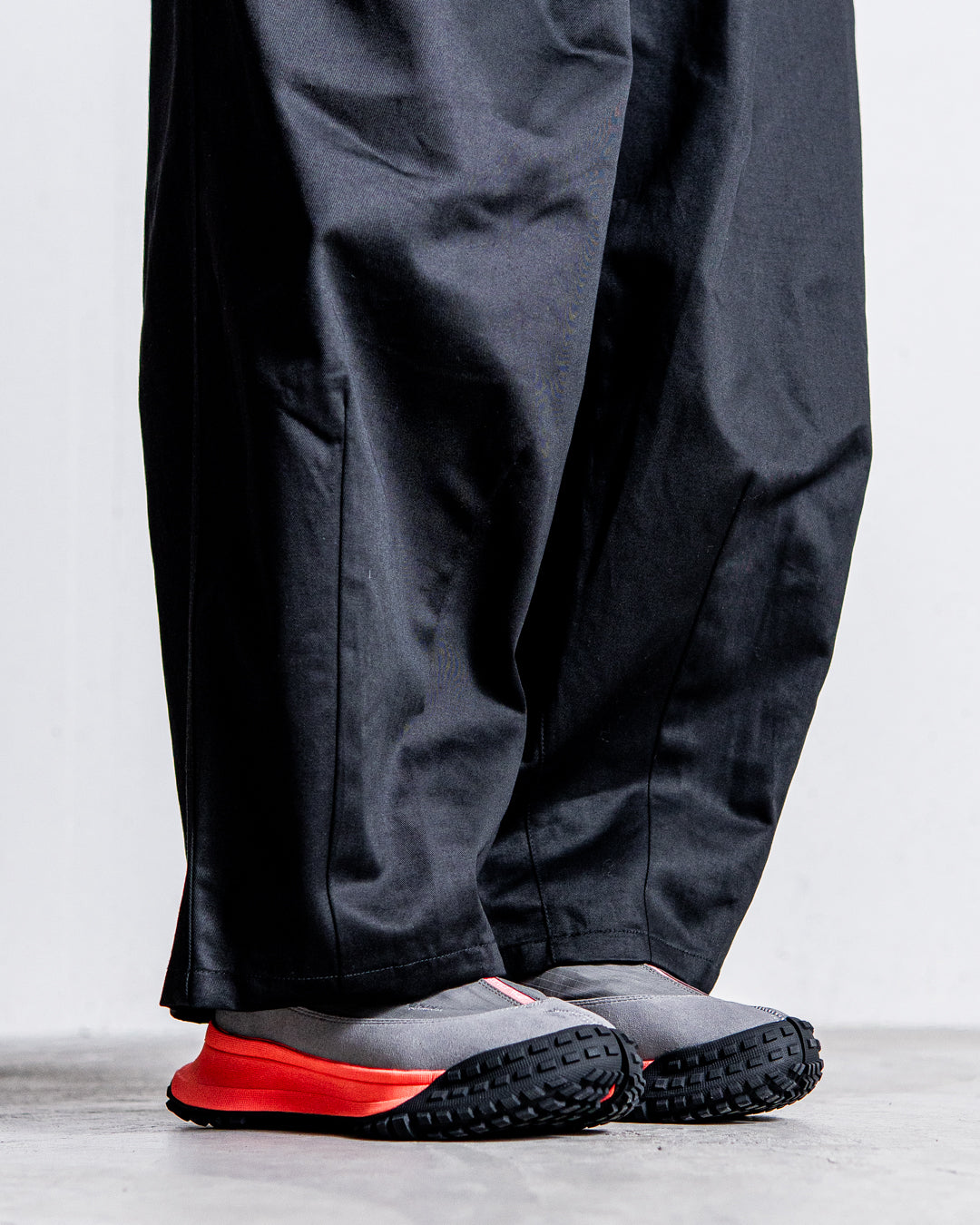 is-ness BALLOON EZ PANTS