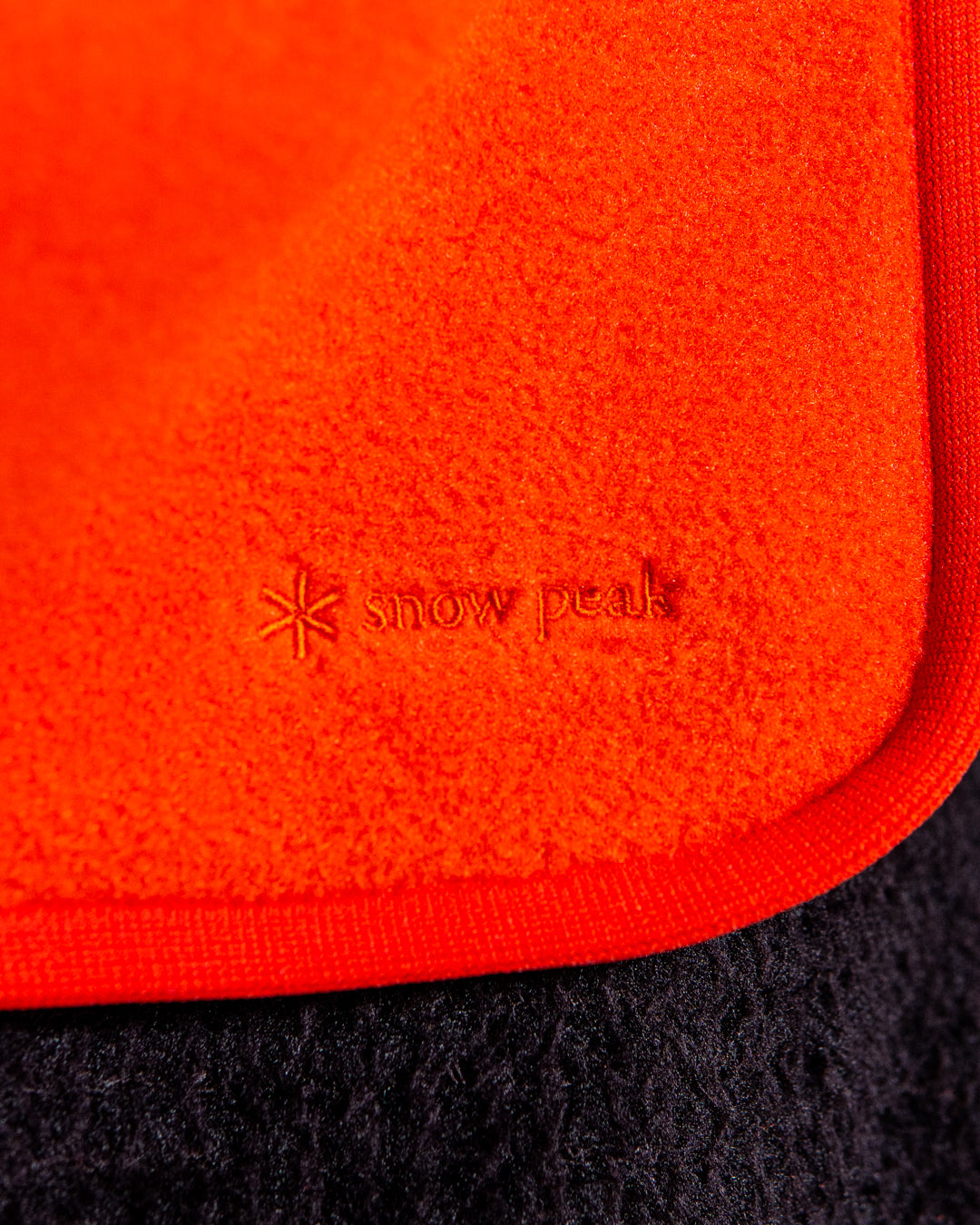 snow peak Water-Repellent Fleece Stole