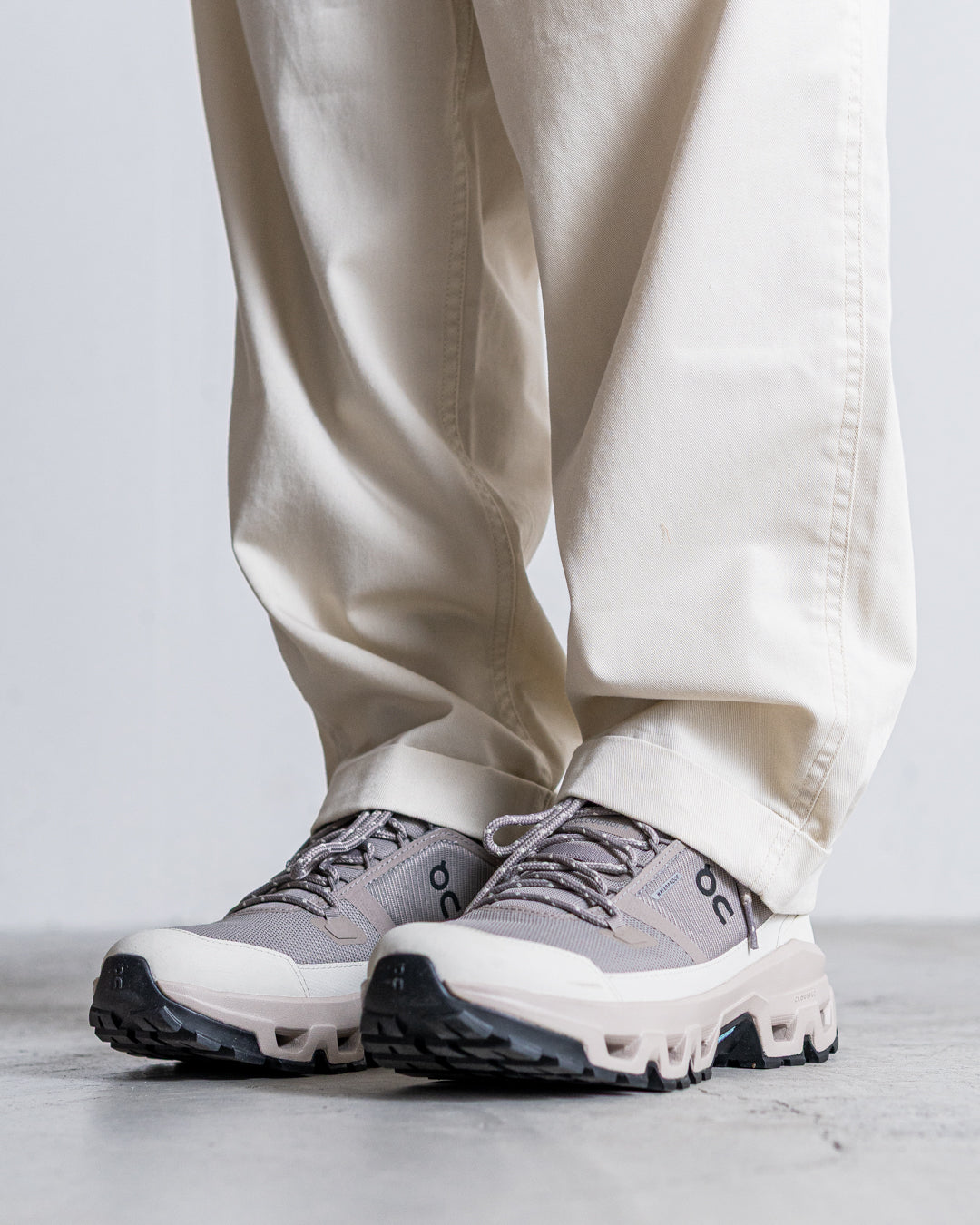 Gramicci TWILL TUCK TAPERD PANT