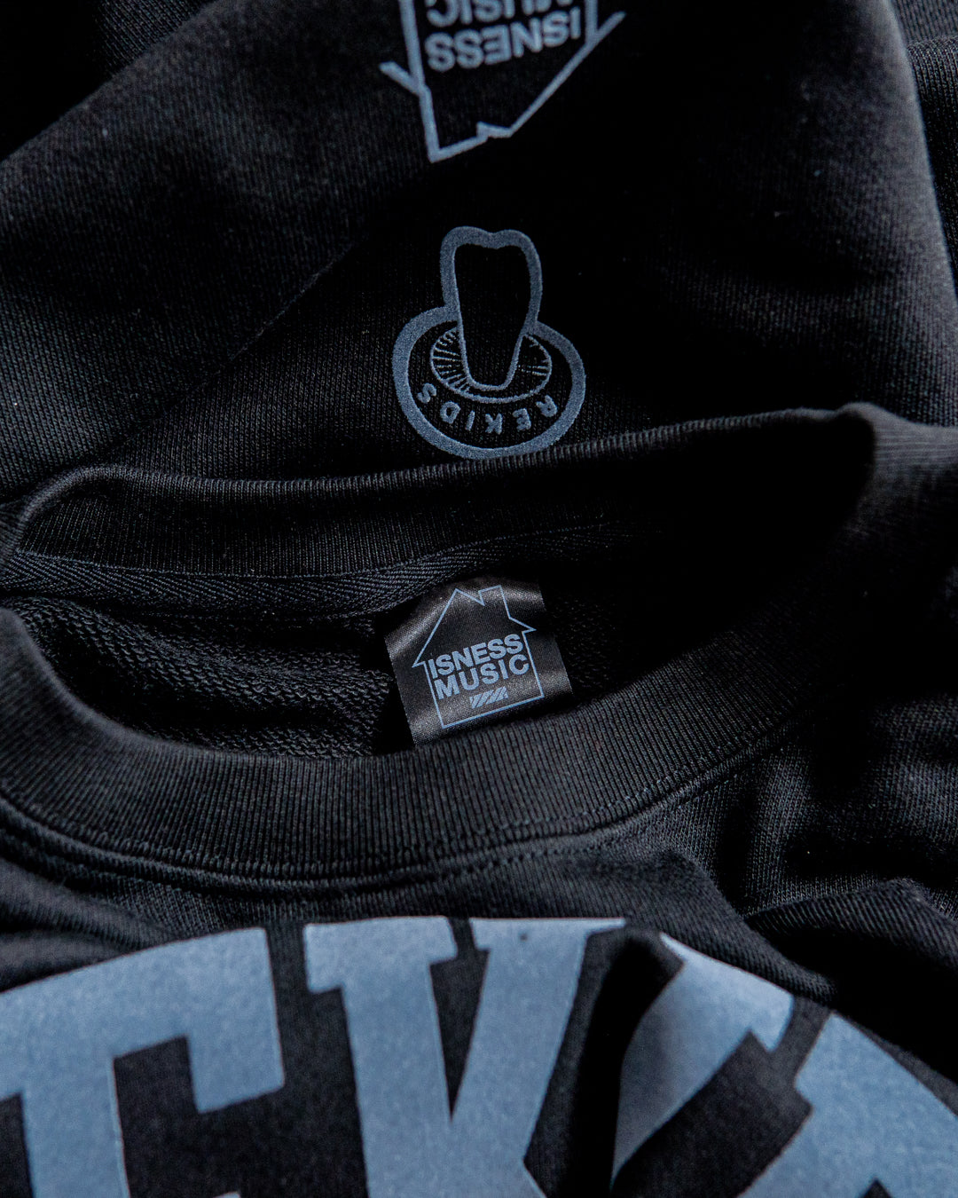 【Special Edition】ISNESS MUSIC × REKIDS REKIDS SWEAT