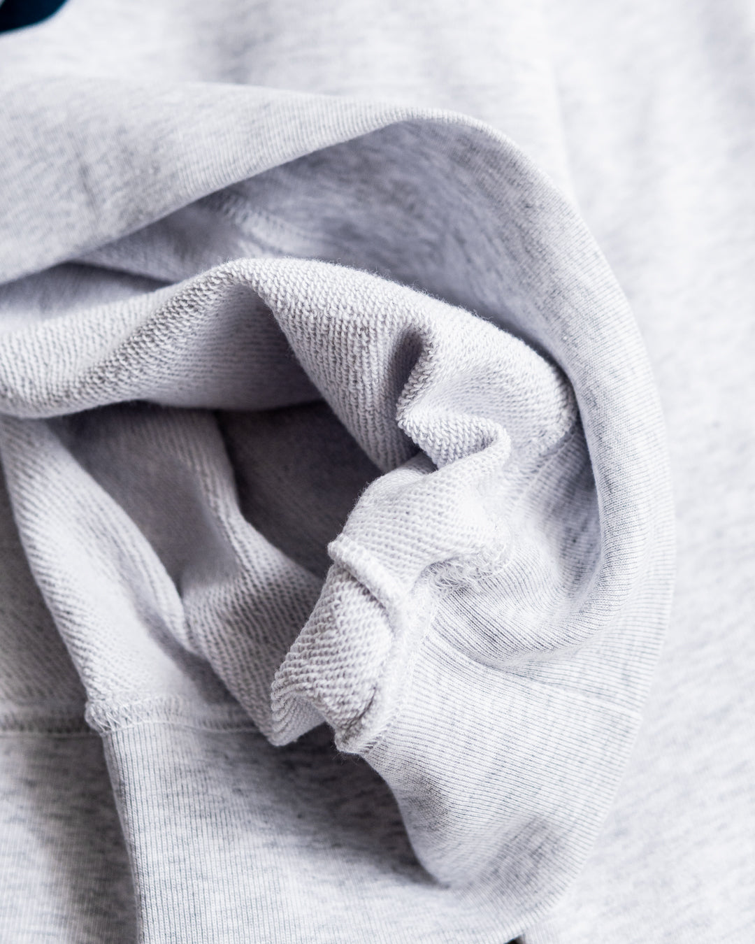 ISNESS MUSIC DUB SWEAT SHIRTS