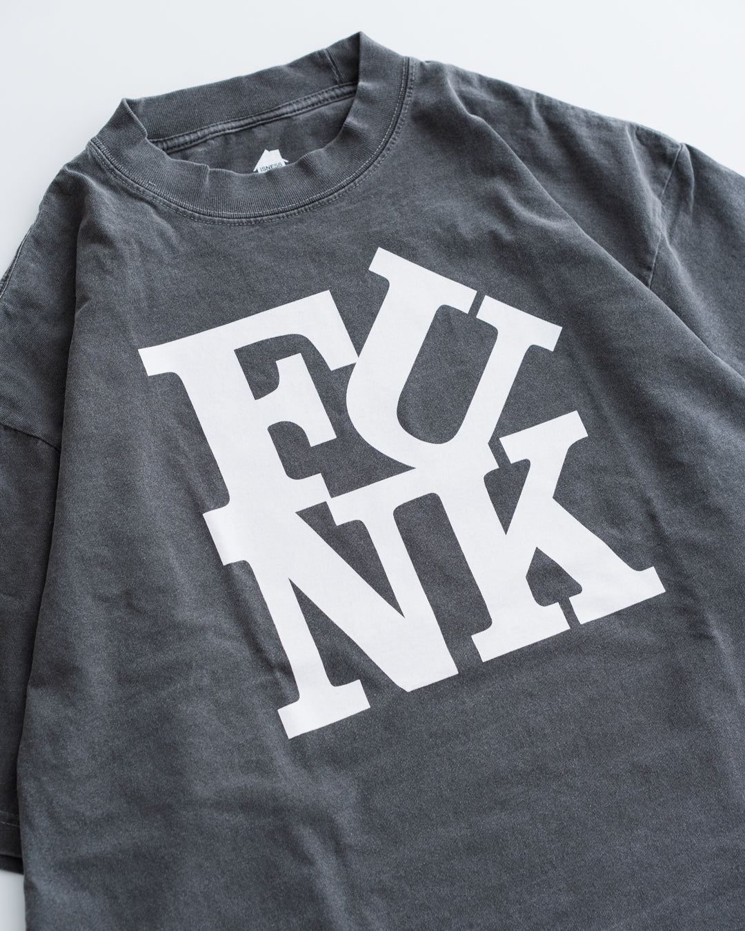 ISNESS MUSIC FUNK T-SHIRT