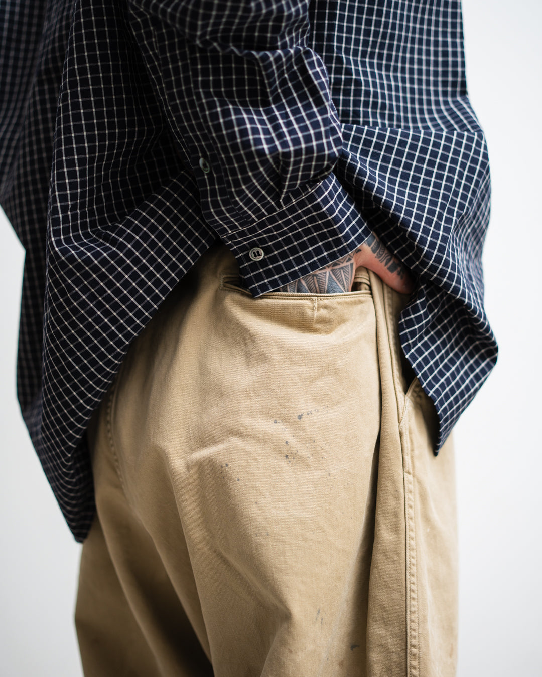 BOWWOW 41 KHAKI TROUSERS AGED