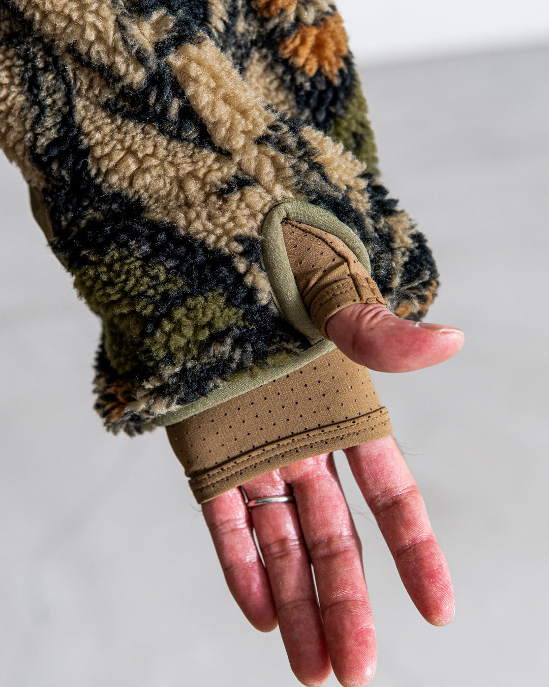 wfeld HORN TREE BOA JACKET