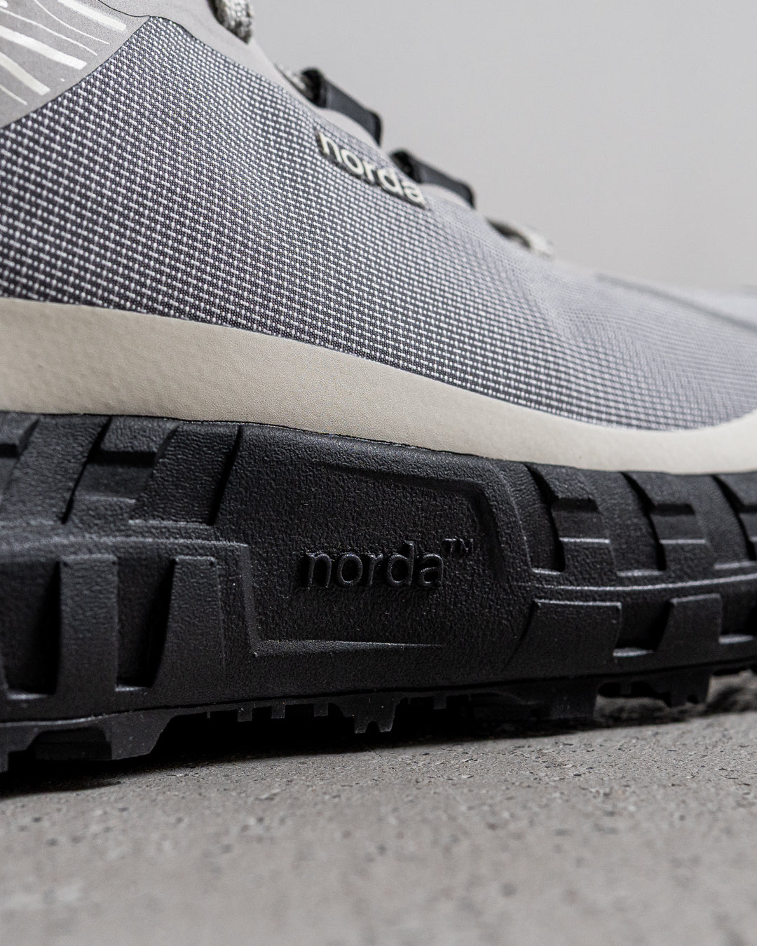 norda 001A Pewter