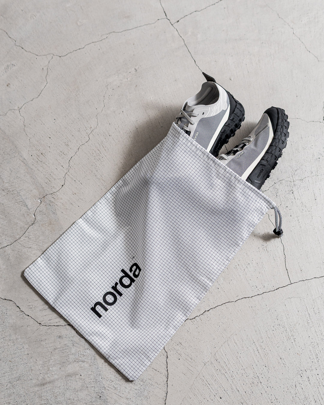norda 001A Pewter
