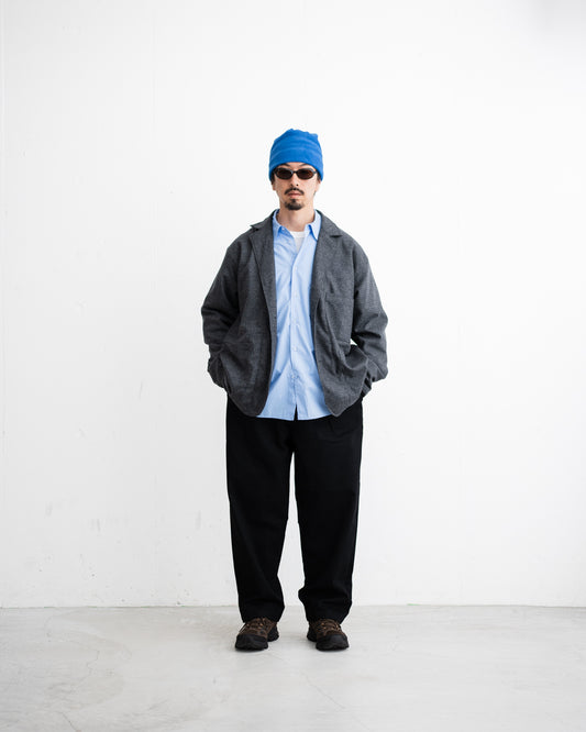 average_ Standard 2Tuck Pants