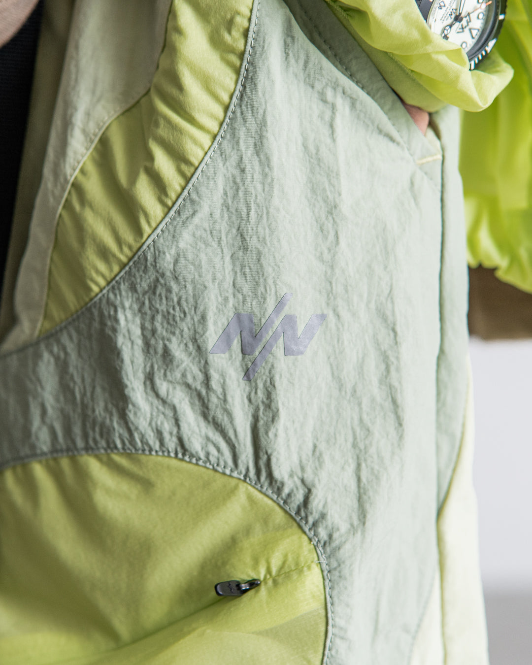 NINE point NINE Lagoon Transparent Pocket Shorts