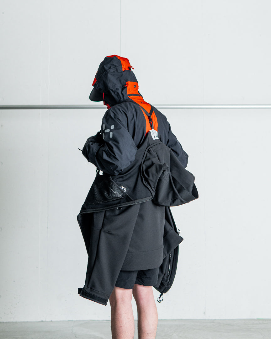 CMF OUTDOOR GARMENT SLASH SOFT SHELL