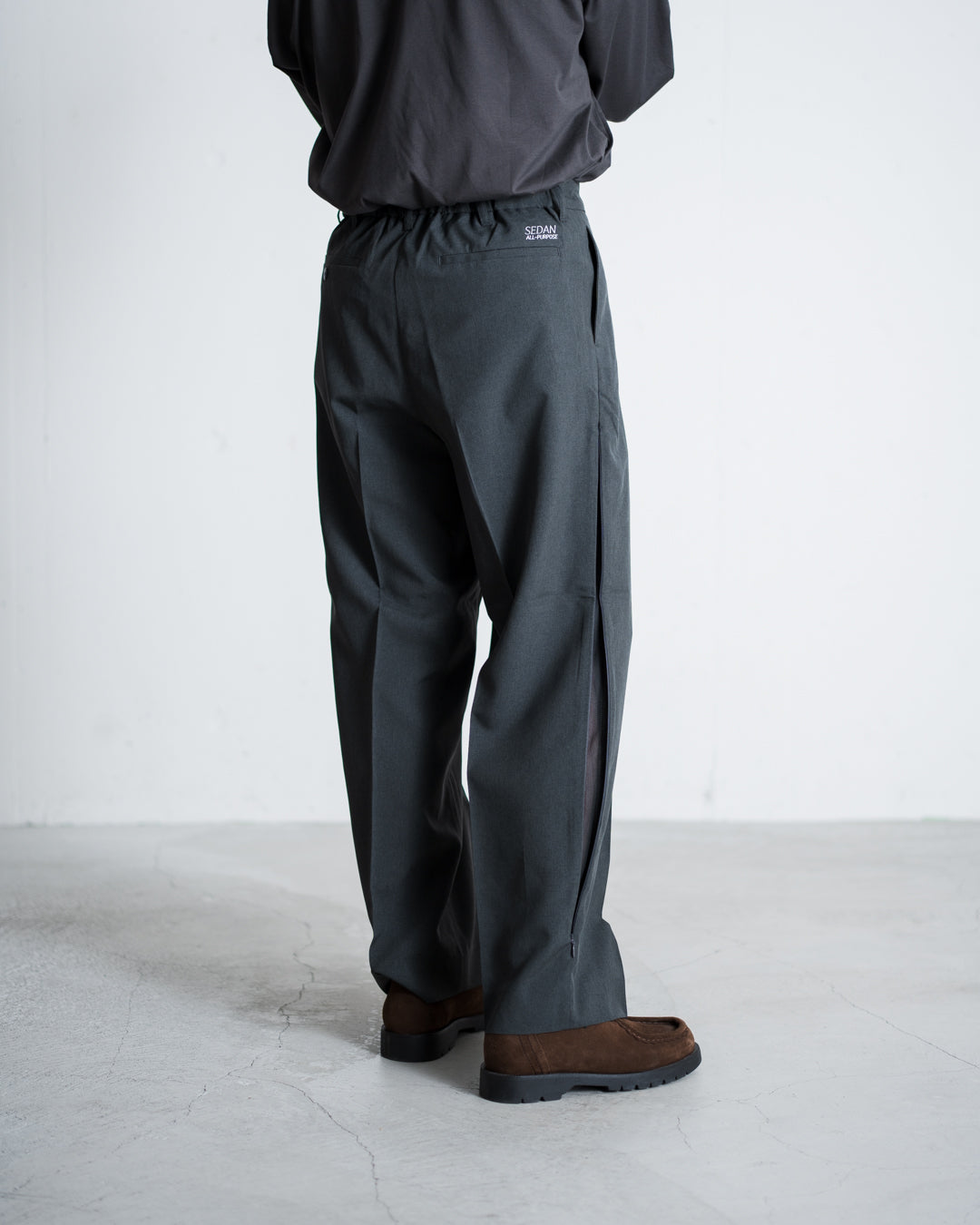 SEDAN ALL-PURPOSE Ventilation Wide Slacks