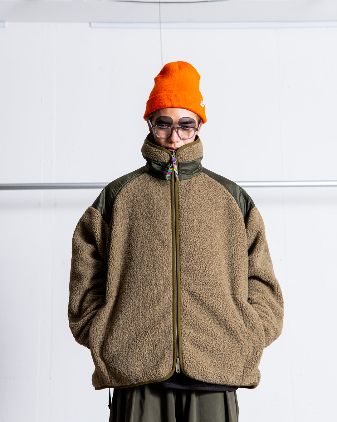 【collaboration】 is-ness × TAION REVERSIBLE FLEECE DOWN JACKET