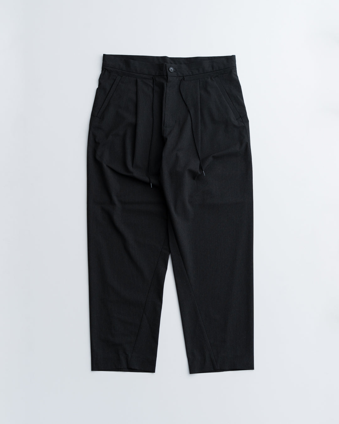 is-ness GUSSET CROTCH PANTS