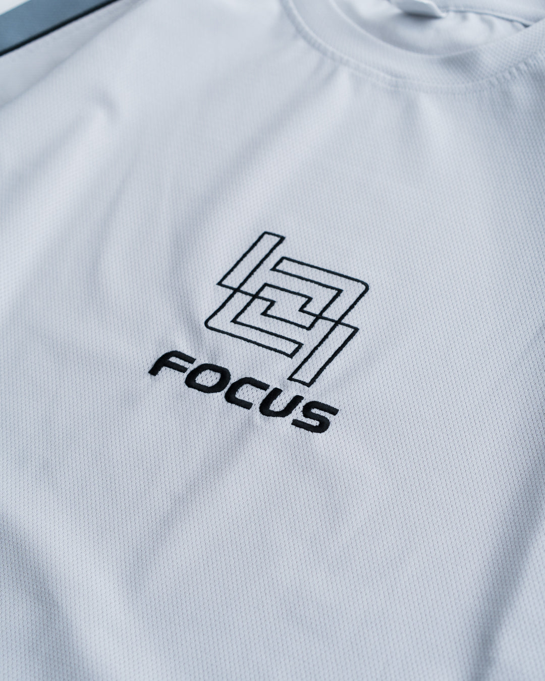 COMFORTABLE REASON Shift The Focus Mesh Tee