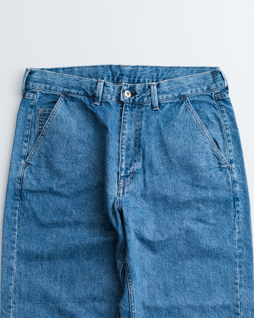 UNTRACE DENIM STRAIGHT PANTS BLEACH