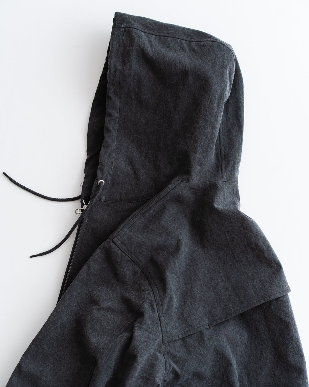 COMFORTABLE REASON Pigment Coating Hooded Jacket