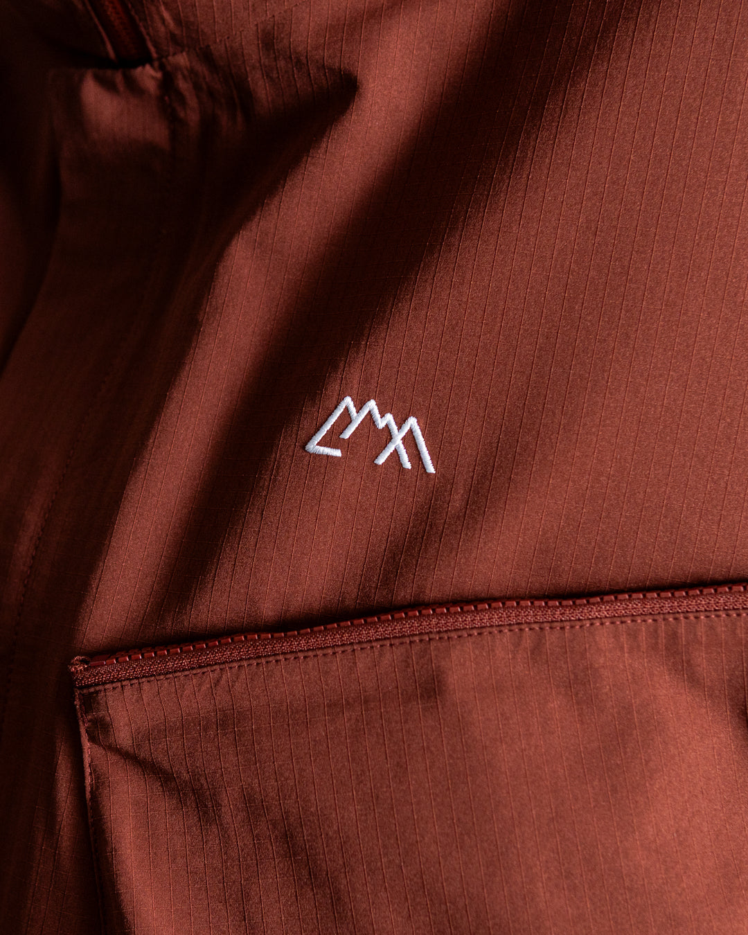 CMF OUTDOOR GARMENT WEIRD SHORT SHELL COEXIST