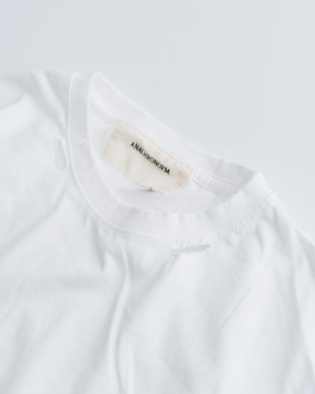 ANACHRONORM EMBROIDERY DAMAGED S/S T-S