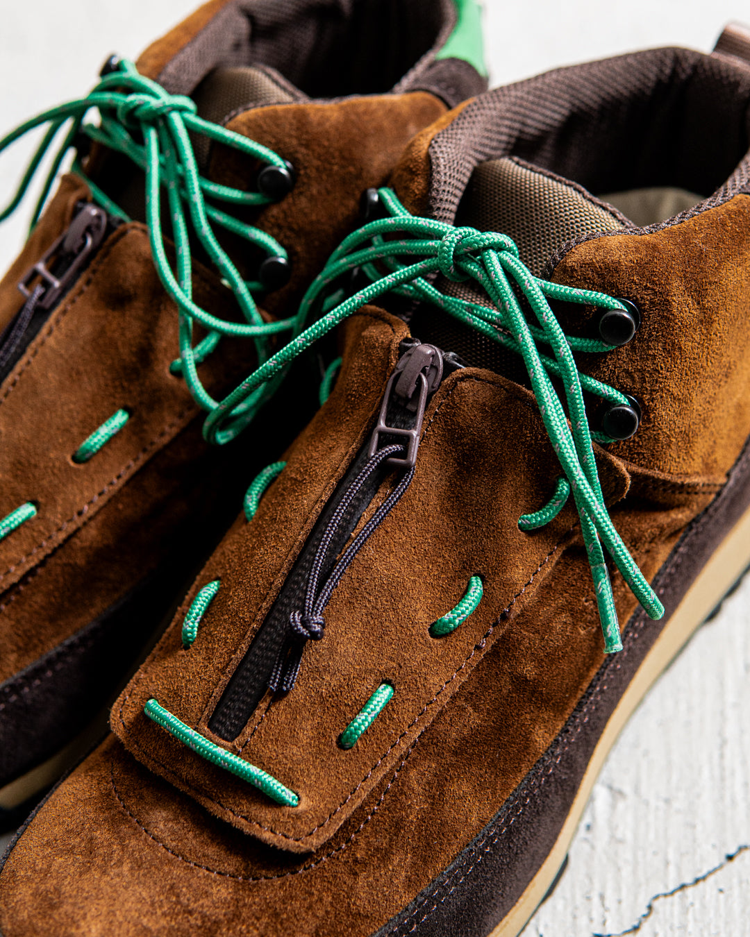 【collaboration】is-ness × SUICOKE FLOW-MID SHOES