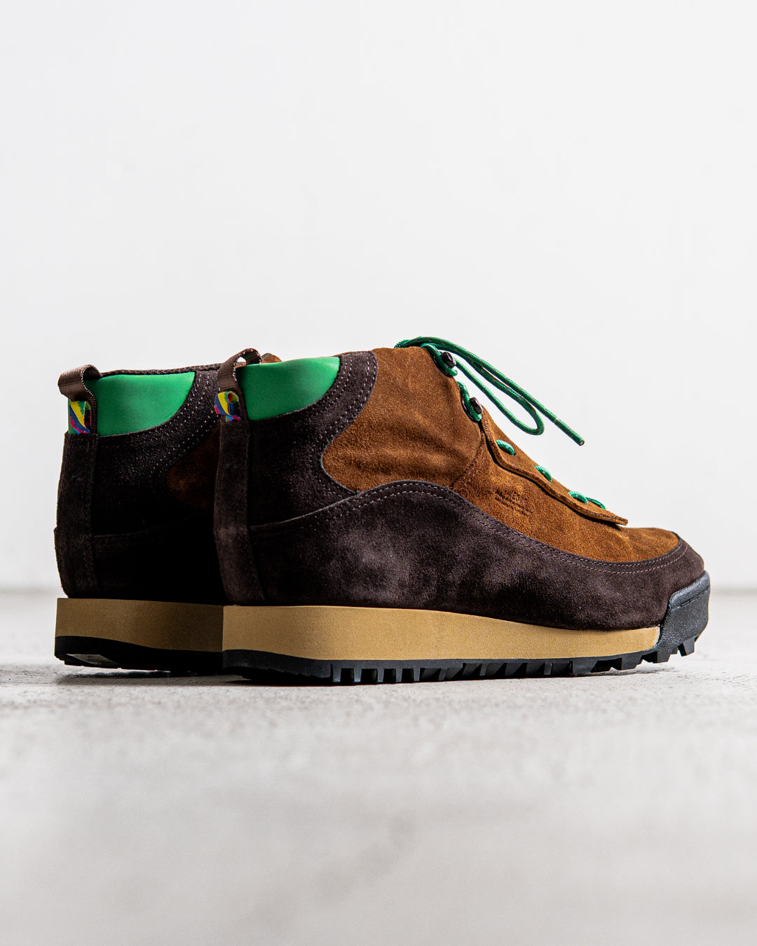 【collaboration】is-ness × SUICOKE FLOW-MID SHOES