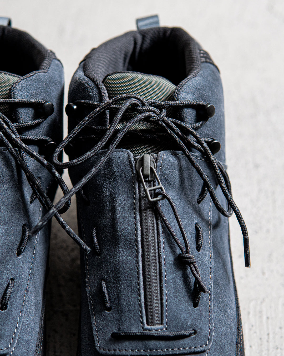 【collaboration】is-ness × SUICOKE FLOW-MID SHOES