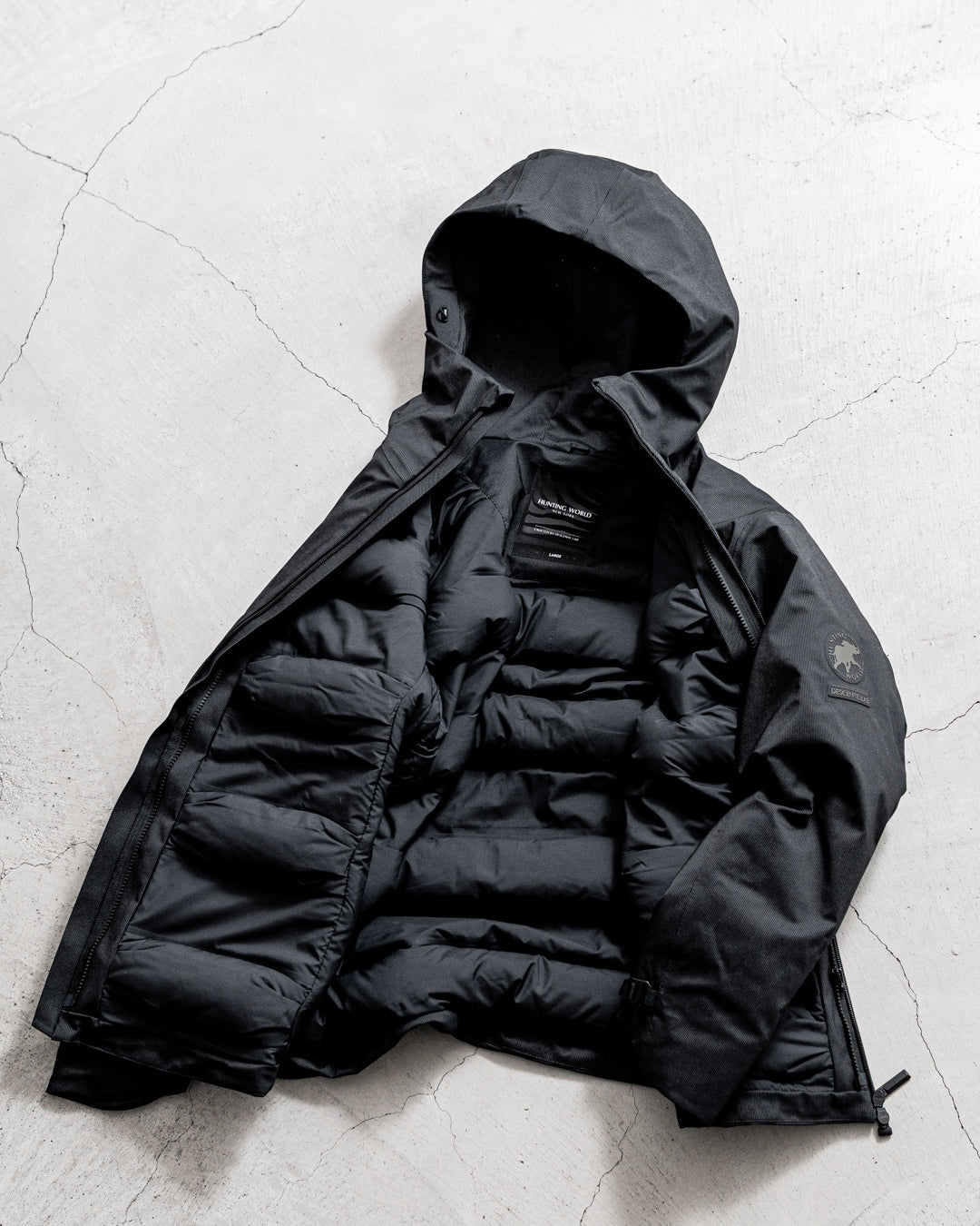 【limited】HUNTING WORLD CRAFTED BY DESCENTE.LAB ALTERNATELY WAVE DOWN HOODED JACKET