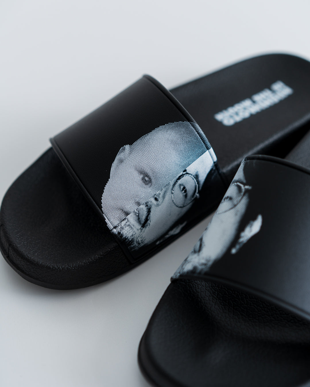 NISHIMOTO IS THE MOUTH 2 FACE SHOWER SANDALS