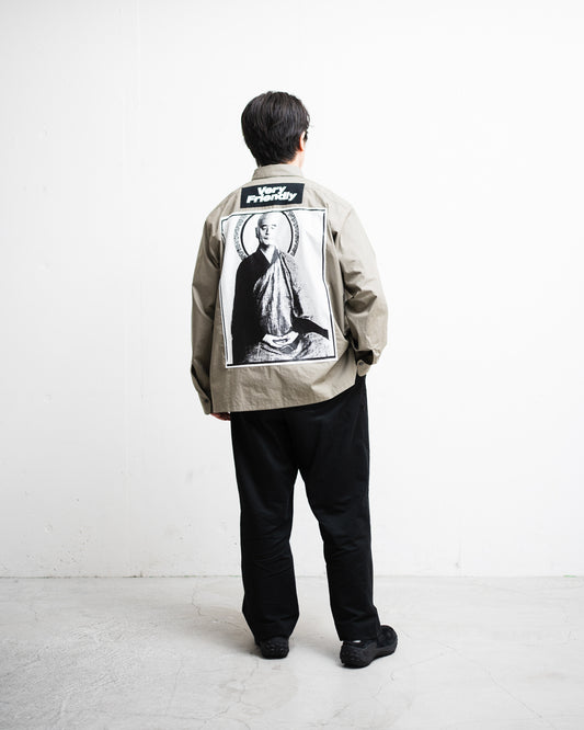 BIAS DOGS VERY FRIENDLY