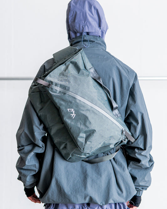 CMF OUTDOOR GARMENT MESSENGER BAG X-PAC