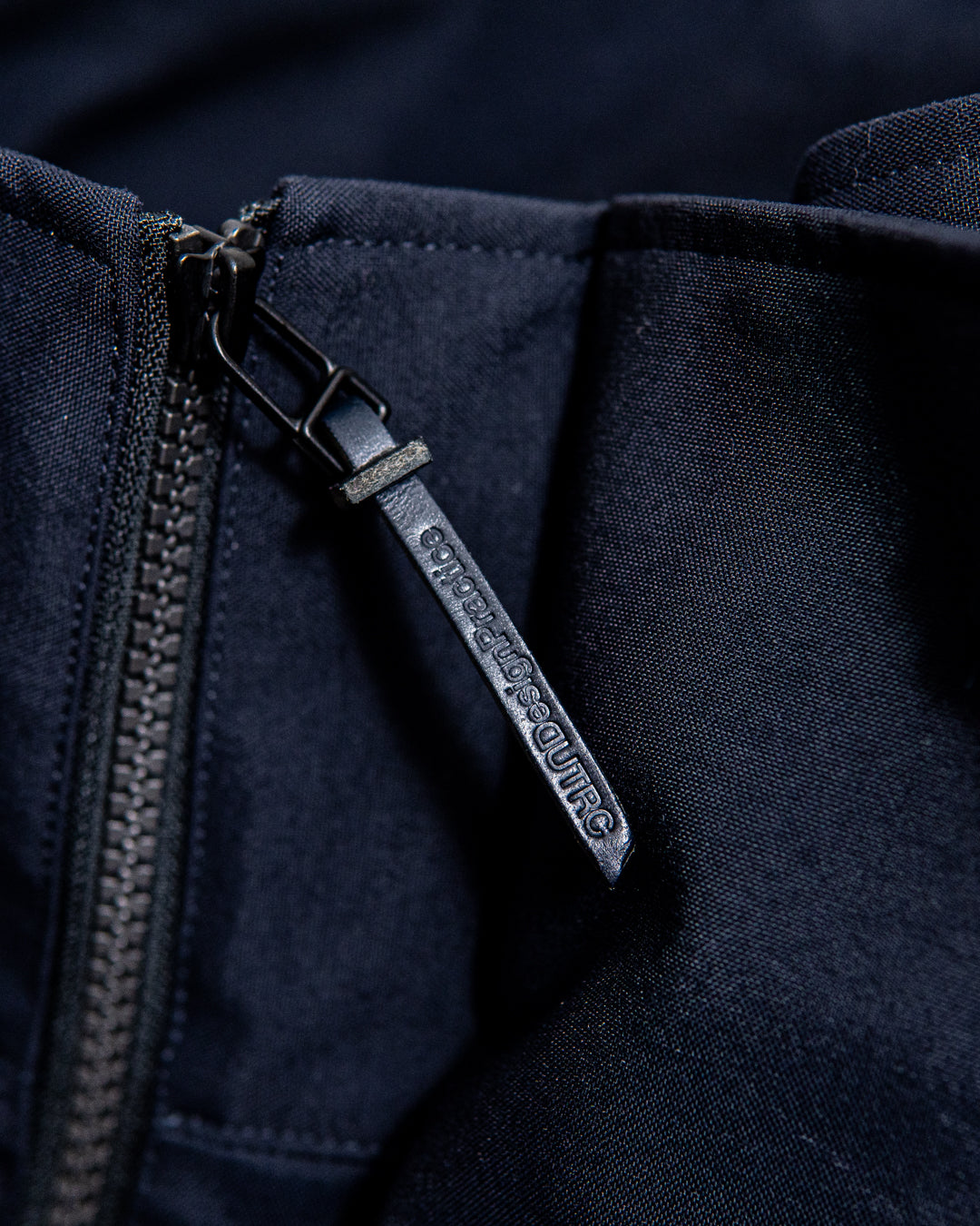 UNTRACE 3L Stand Collar Coat_185