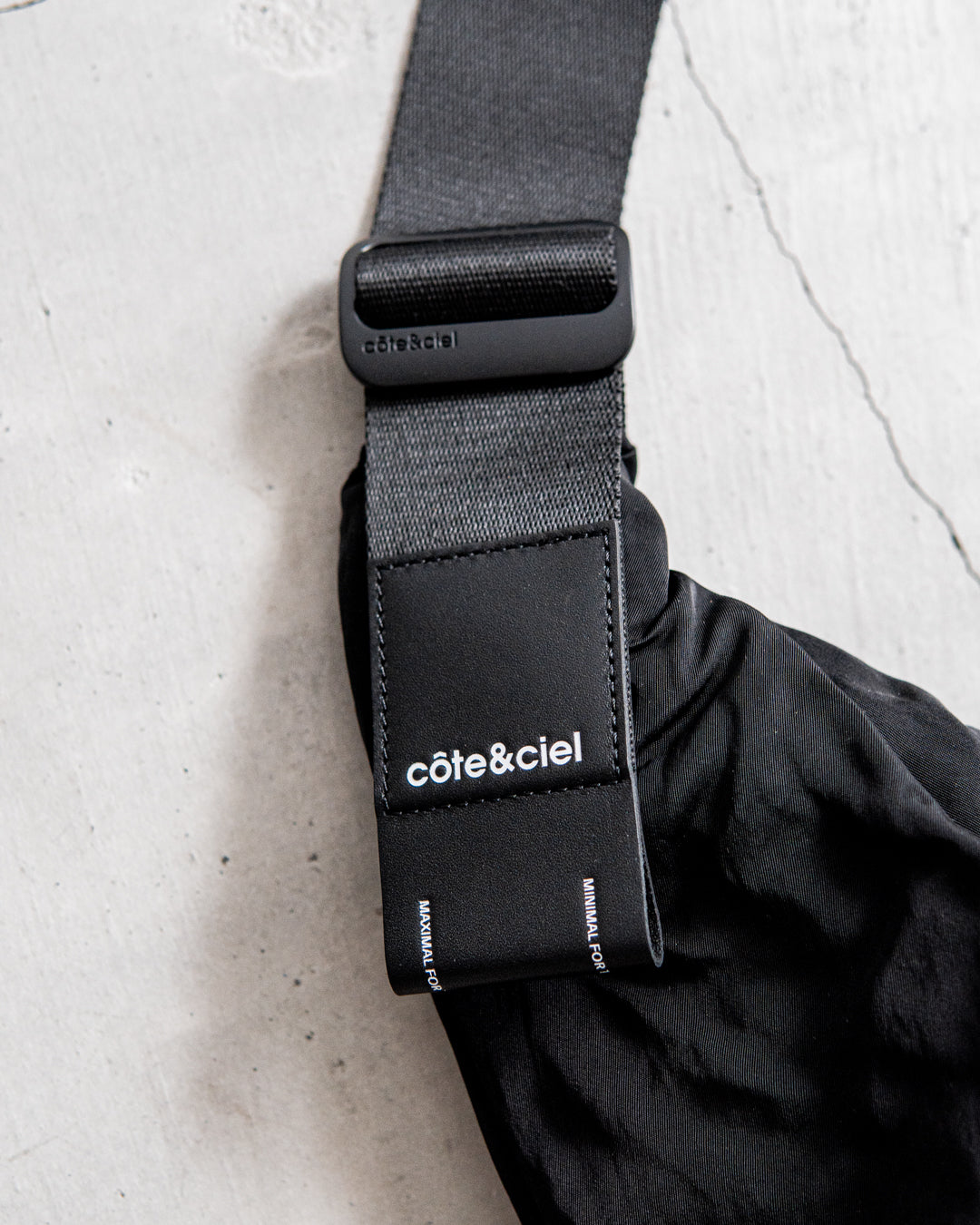 cote&ciel Hyco Smooth Black