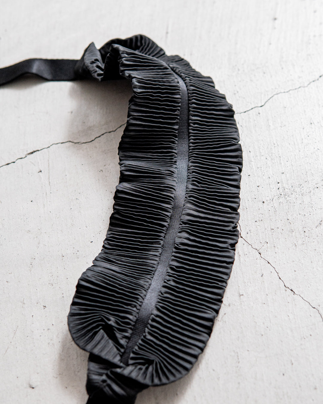 cote&ciel LUVE Pleated Black