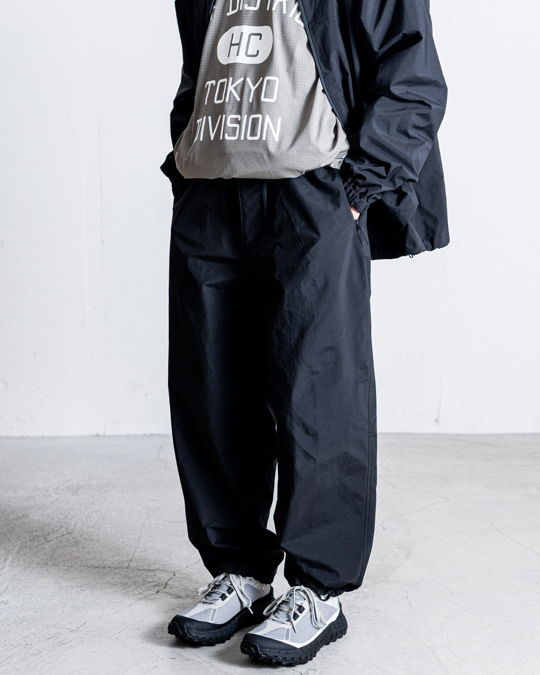 ES.1 Nylon Pants