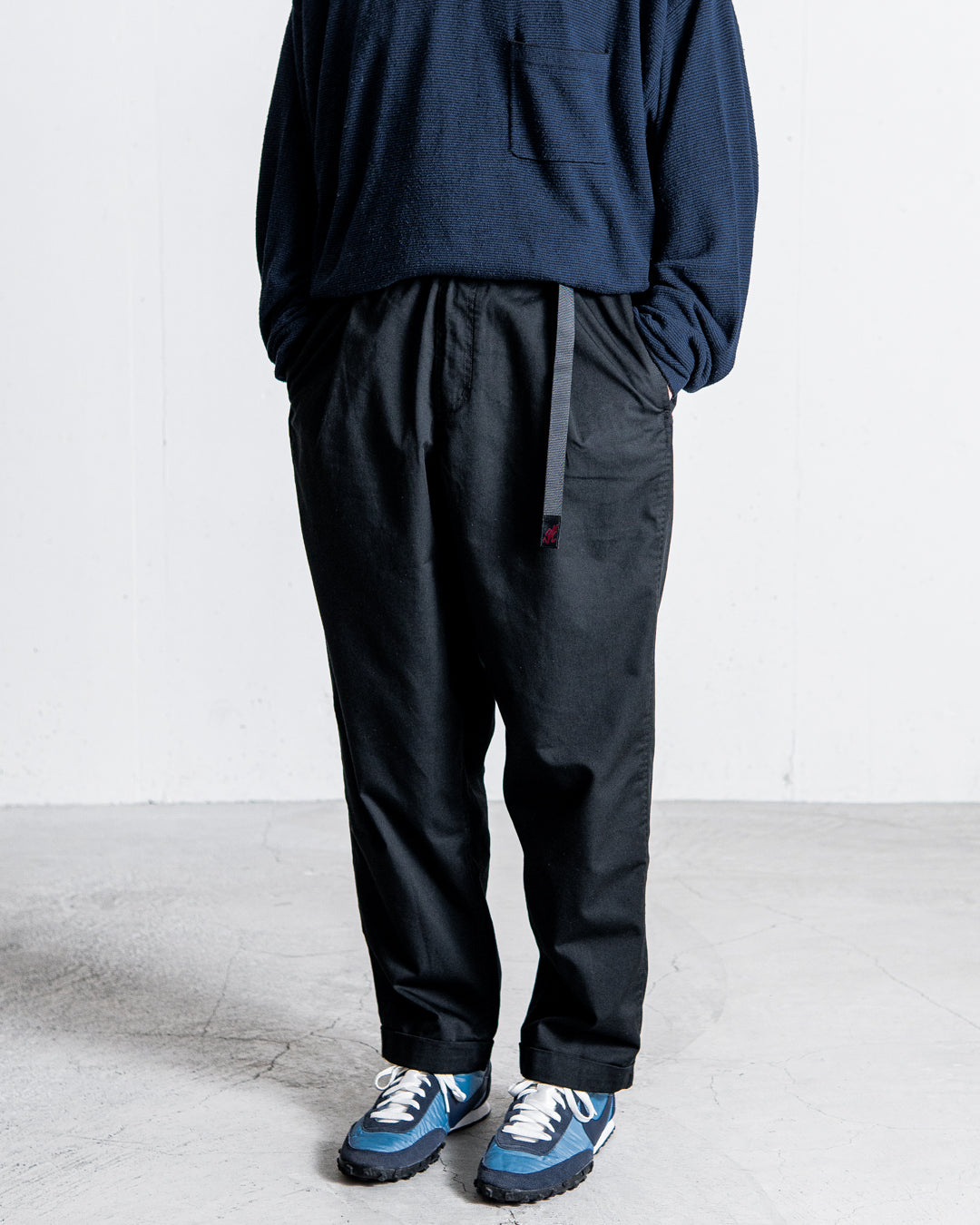 Gramicci TWILL TUCK TAPERD PANT