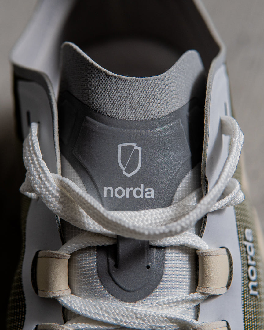 norda 001 Glitch