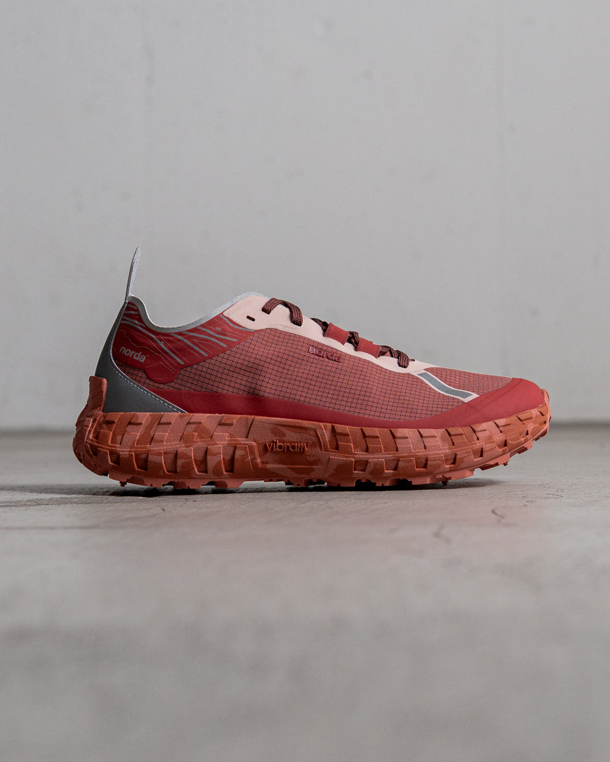 norda 001 Vermillion