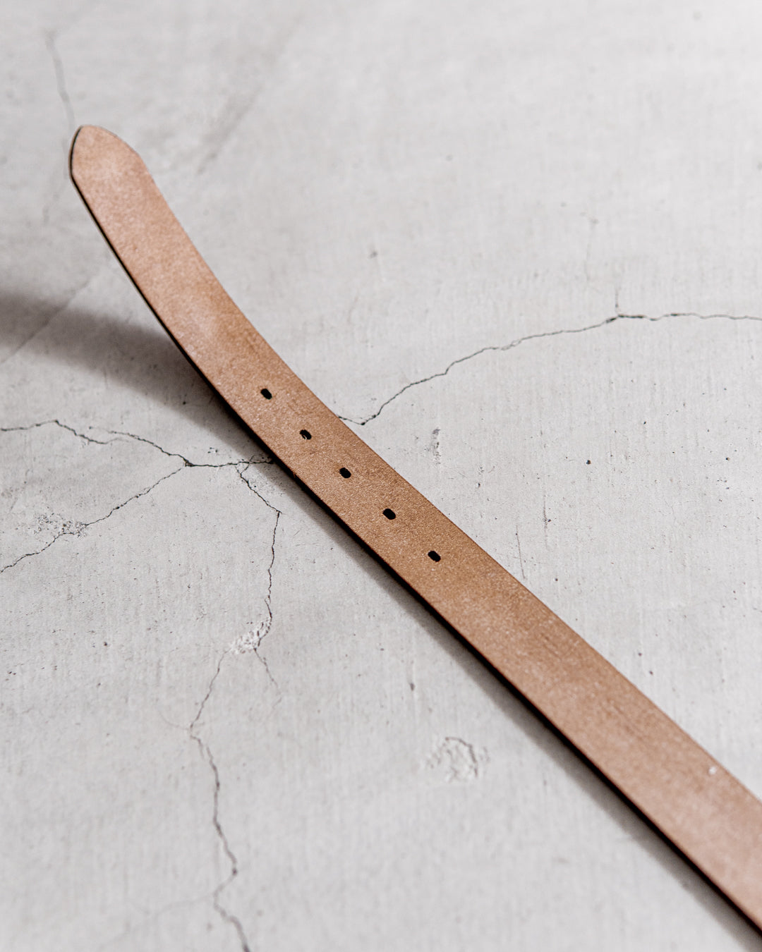 INTERIM CROSS GRAIN OAK BARK LEATHER BELT (DARK STAIN) 25,30mm